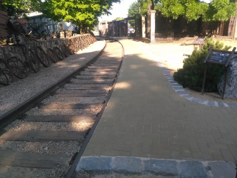 Prodloužení chodníku v KOVOZOO ve Starém Městě 2021